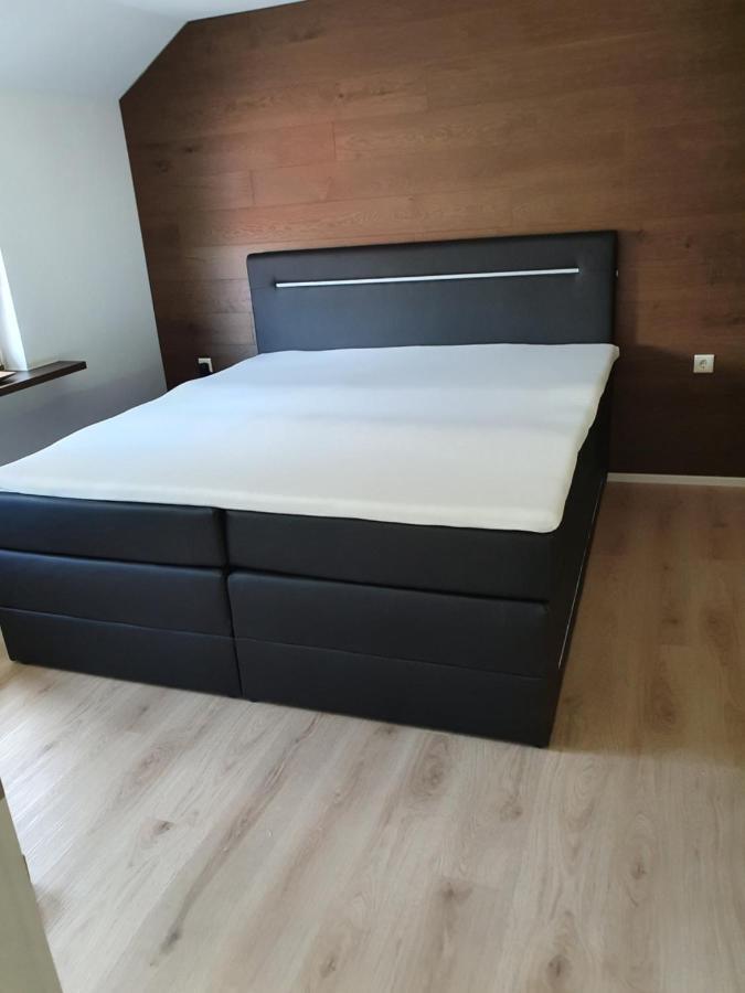 Zwischen Den Talsperren Appartement Marienheide Buitenkant foto